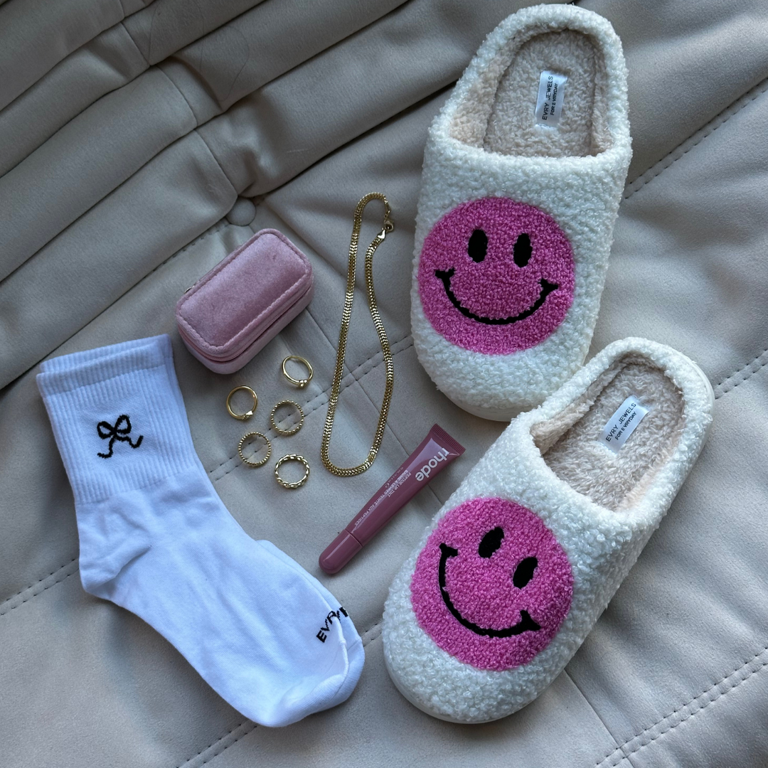 Cheery Slippers - EVRYJEWELS