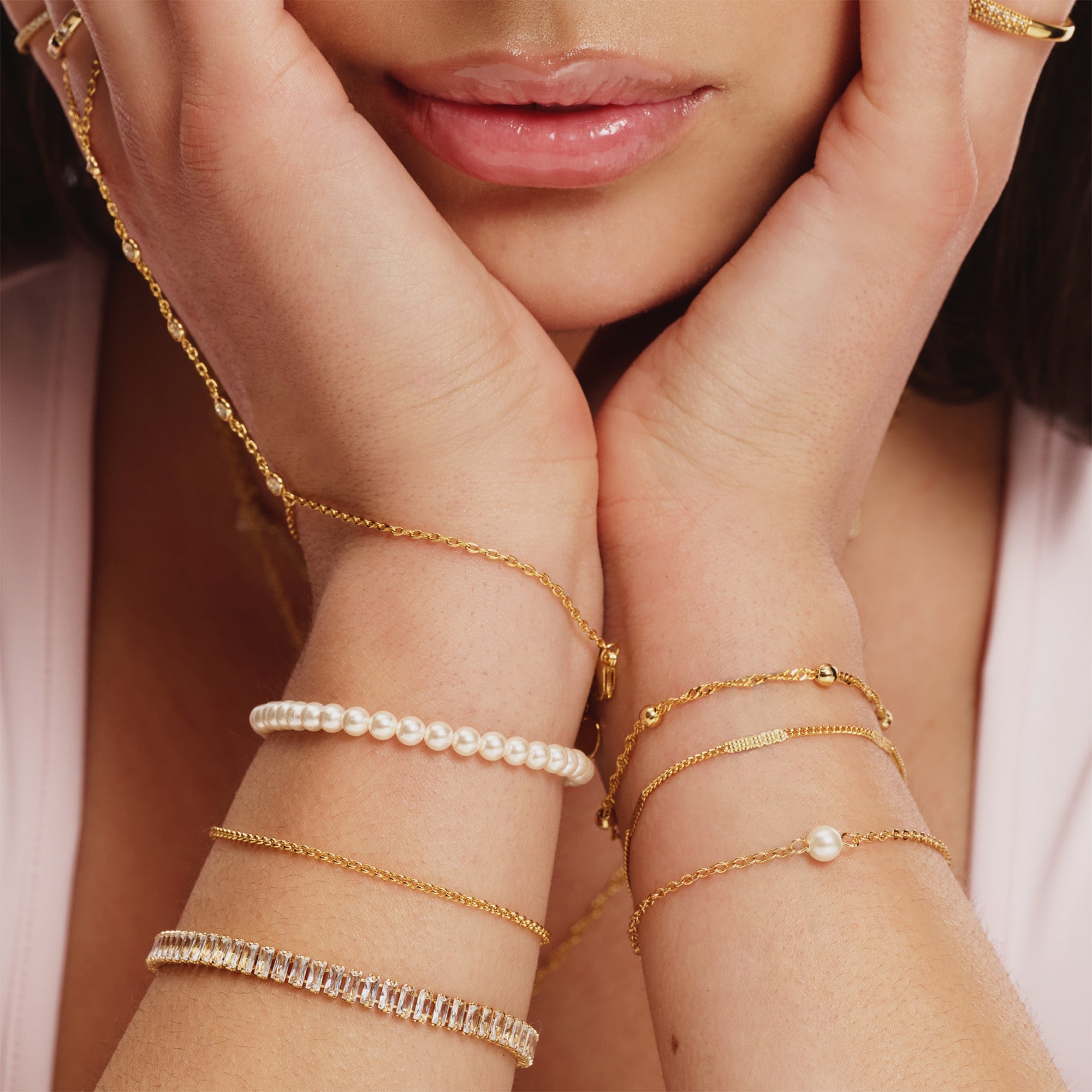 Girly Pearly Bracelet