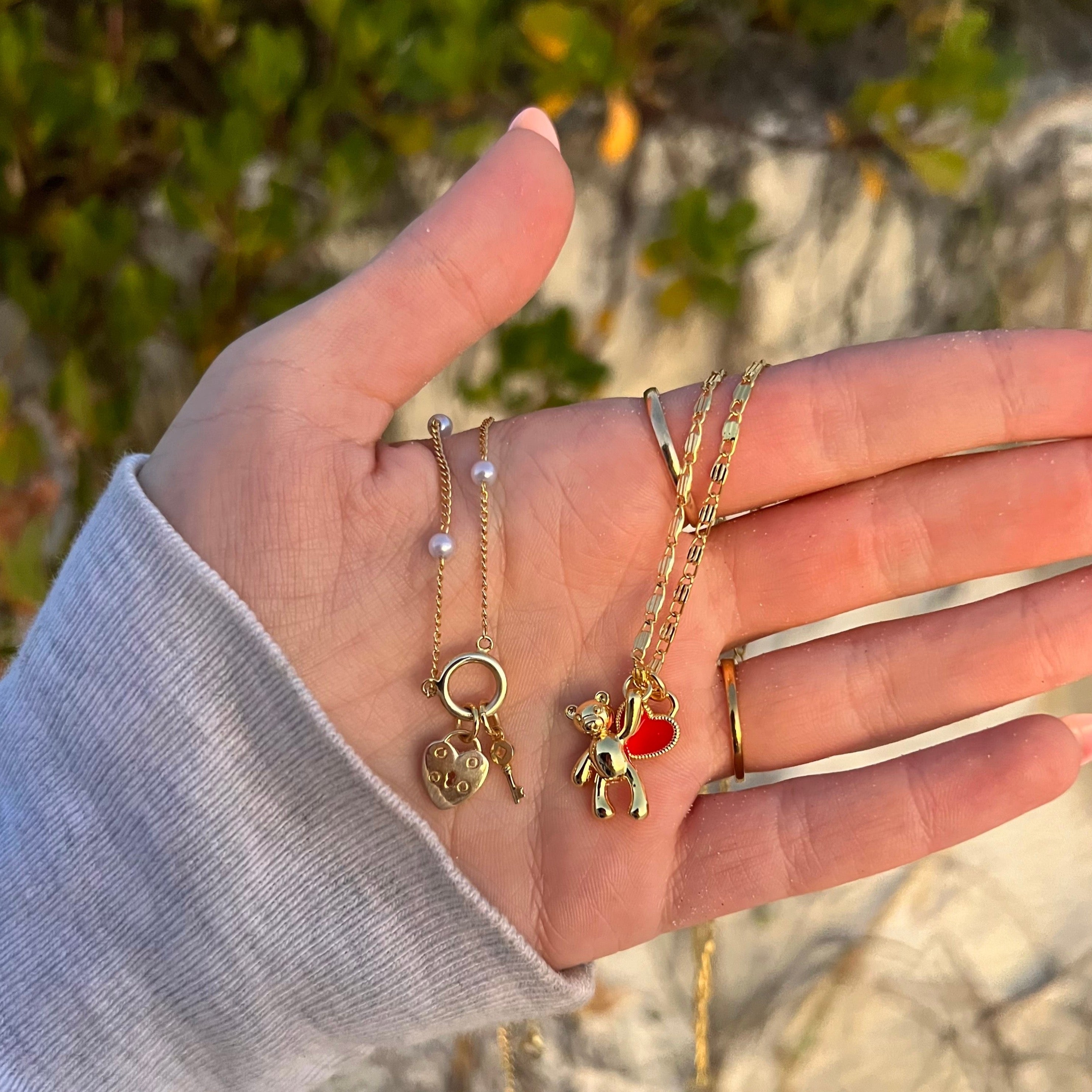 Heart & Hug Necklace